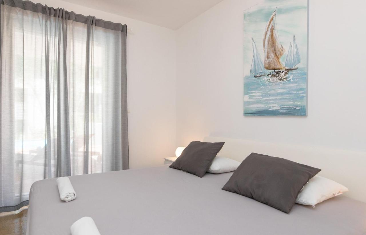 Holiday Home Kate Supetar Εξωτερικό φωτογραφία