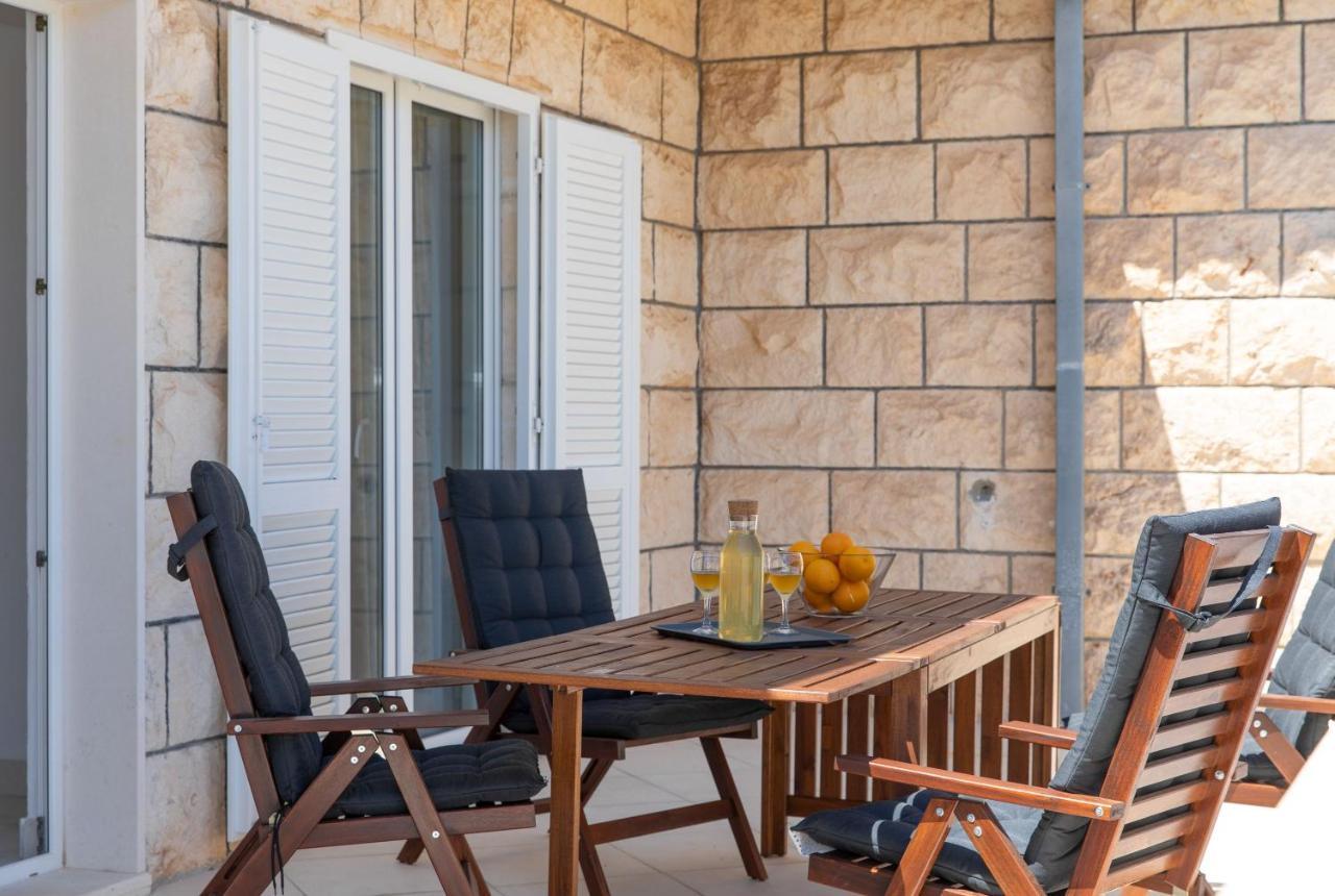 Holiday Home Kate Supetar Εξωτερικό φωτογραφία