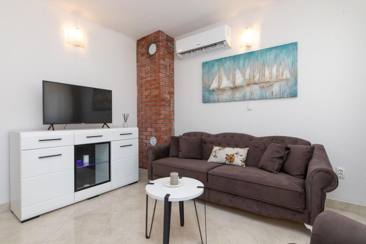 Holiday Home Kate Supetar Εξωτερικό φωτογραφία