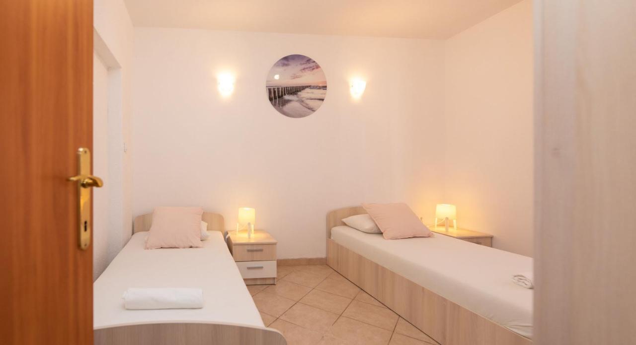 Holiday Home Kate Supetar Εξωτερικό φωτογραφία