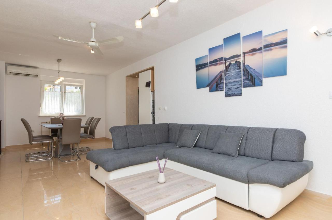 Holiday Home Kate Supetar Εξωτερικό φωτογραφία